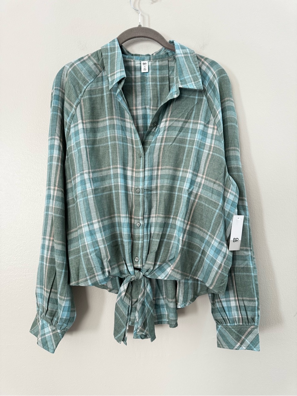 Nordstrom Bp. Sage Green Plaid Button Up Top NWT medium